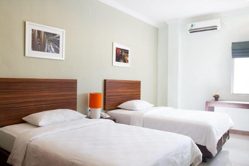 Studio One Thamrin Hotel Джакарта Экстерьер фото